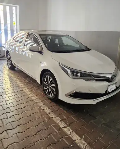 Toyota Corolla 1.8L GLI Moonroof Hybrid 2019
